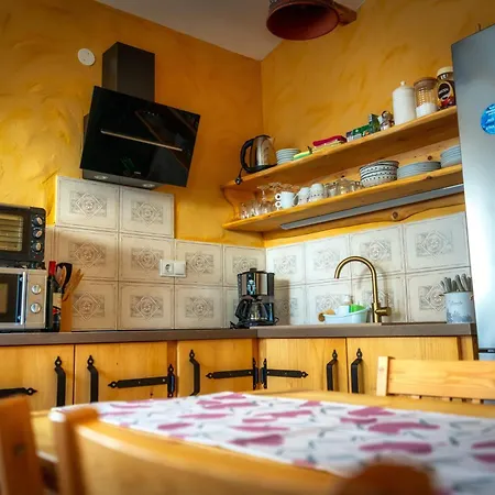 Stara Soncna Hisa Apartma