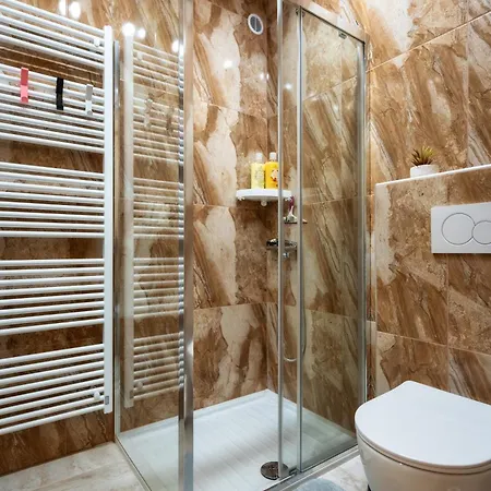 Stara Soncna Hisa Apartma