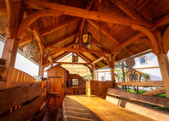 Stara Soncna Hisa Appartement *